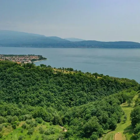 Gardagate - Bezzuglio * Gardone Riviera
